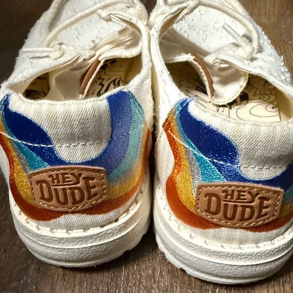 Hey Dude Wendy/Lee Collab, size 8
*WORN ONCE* - Picture 2 of 5